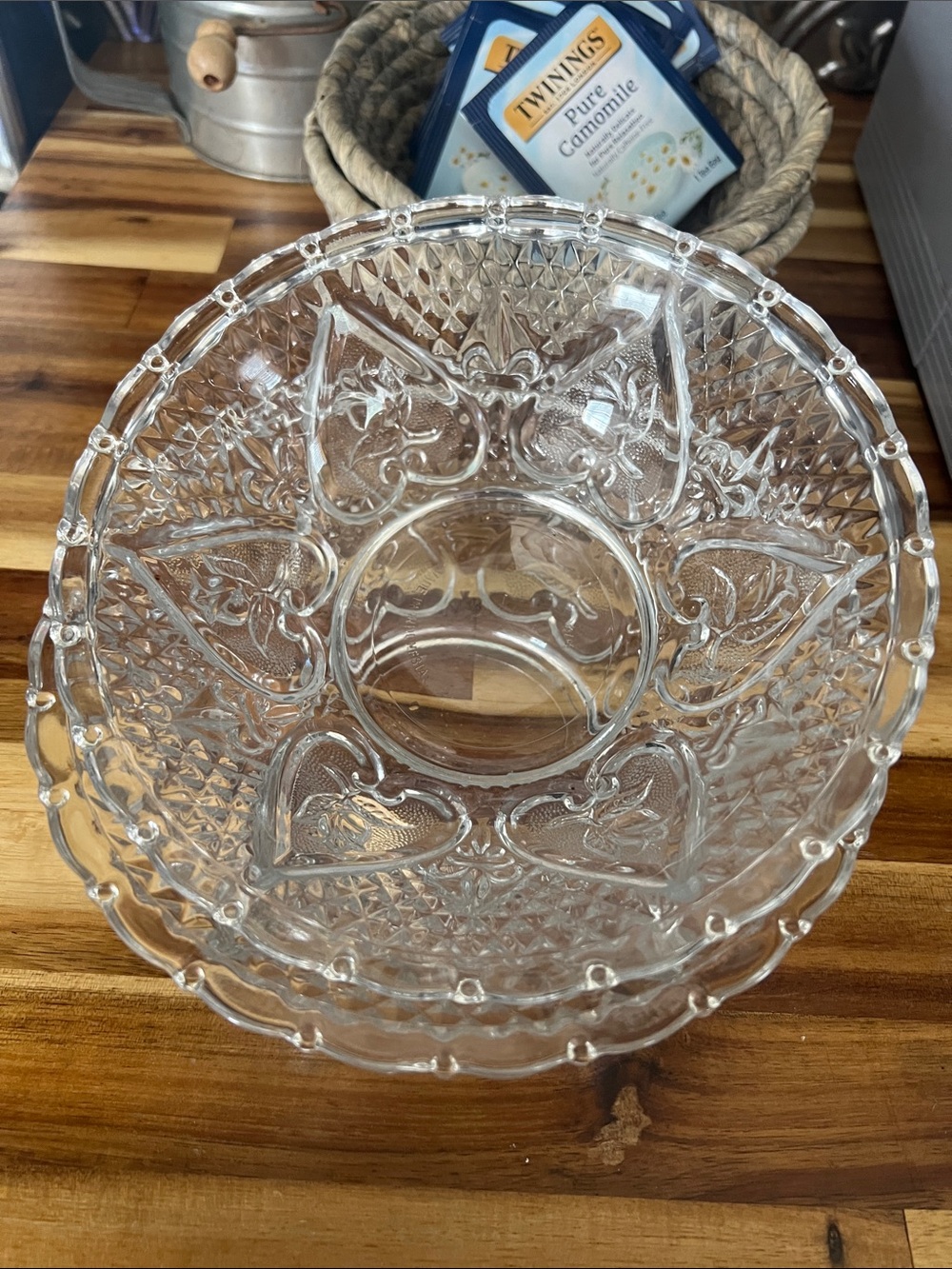 Vintage Kim Glass Indonesia Heart Pressed Glass Dessert Bowls Set